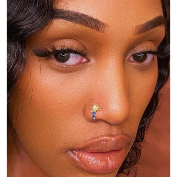Blue Stemmed Flower Nose Stud Handmade in India 20g L-Shape - Picture 1 of 2